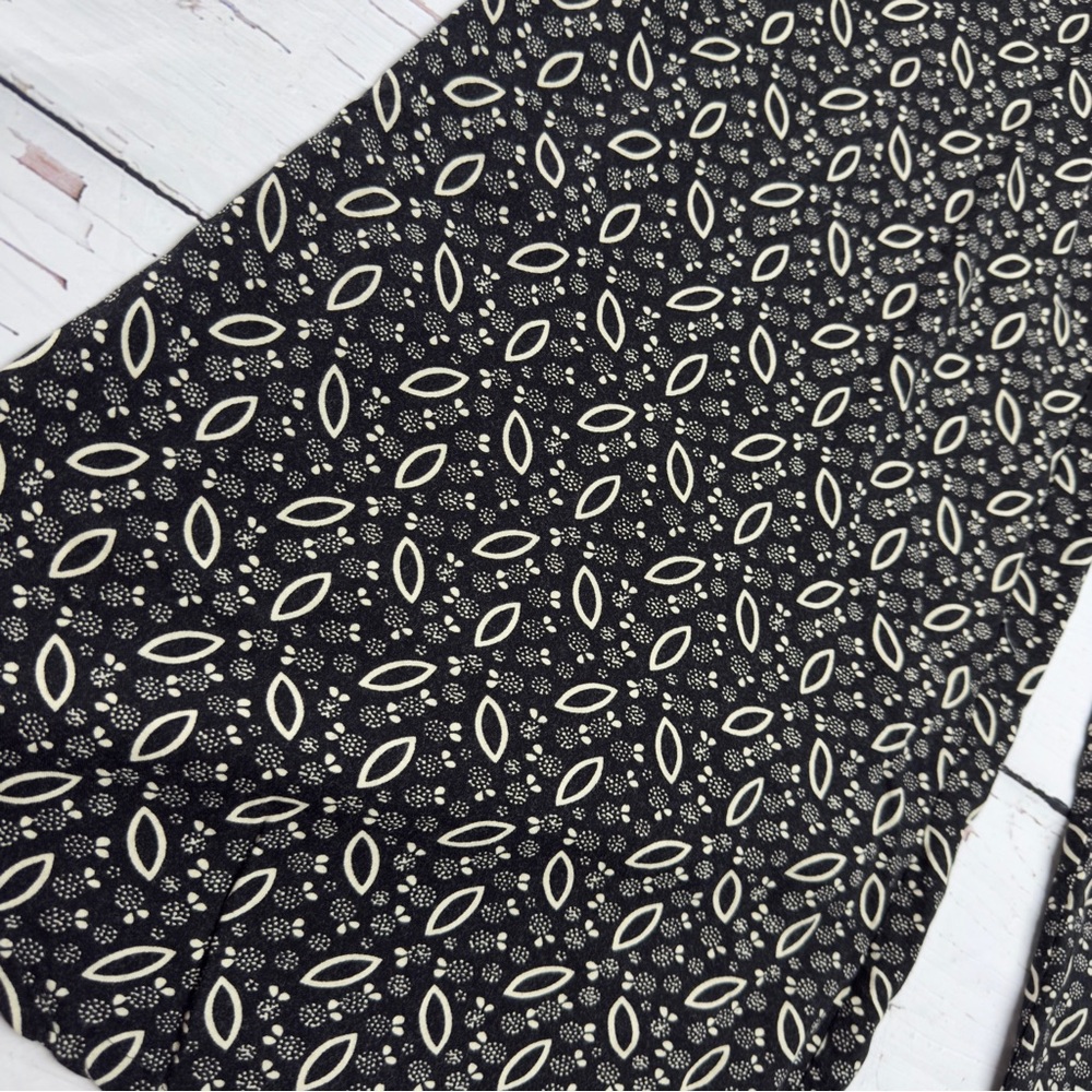 Cartonnier Black and Cream Patterned Wide-Leg Pants - Picture 3 of 8